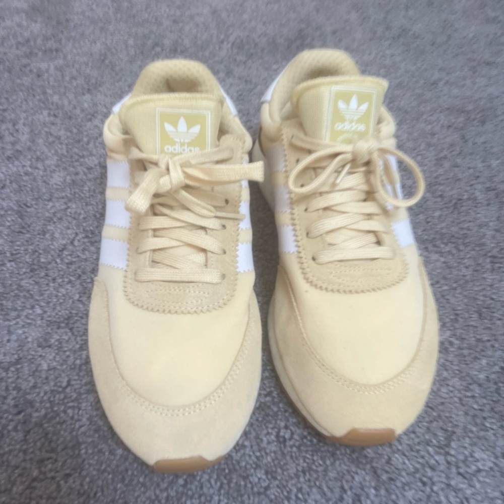 Women’s Adidas Iniki Runner (US 9, 41 1/3 EU)